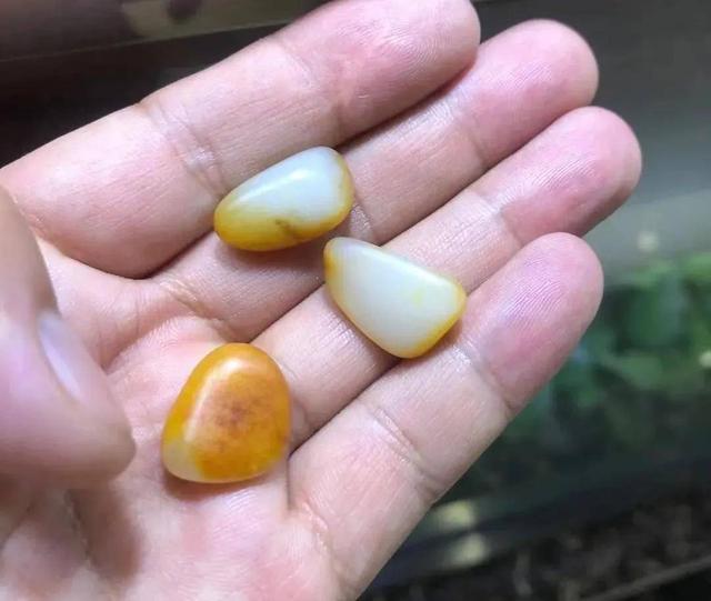 和田玉假皮对身体有害吗,如何看待老手都经常“吃药”的和田玉假料？