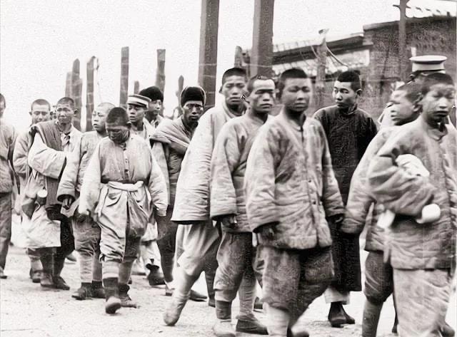 《长津湖》中伍万里为什么不训练,就可以直接上战场？