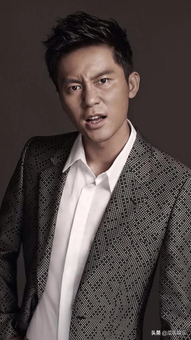 蔡国庆多大:你见过明星真人吗？有电视上那么好看吗？