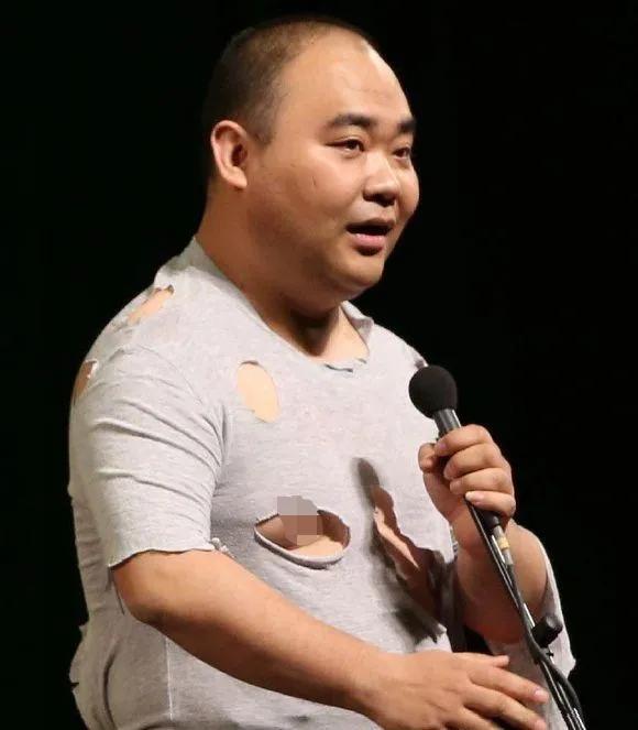 郭德纲在德云社给侯震的待遇如何？
