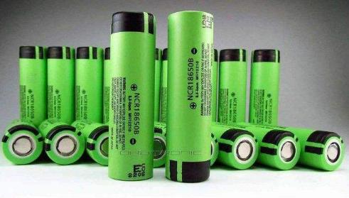 电动汽车三元锂电池，现在有人回收三元锂电池，一个月可以挣3-5万这个回收有什么用