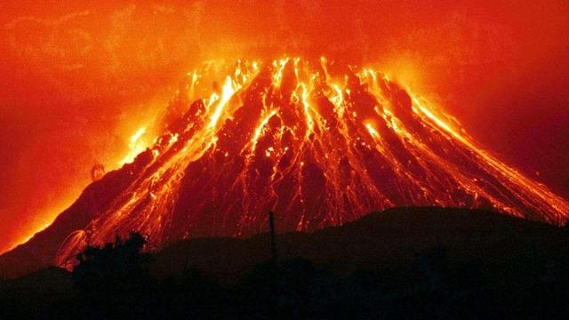 富士山即將噴發的消息傳遍網絡,這是在蹭湯加火山噴發的流量嗎?