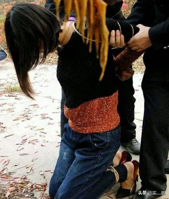 如果女死刑犯在行刑前发现怀了身孕,会被如何处理?