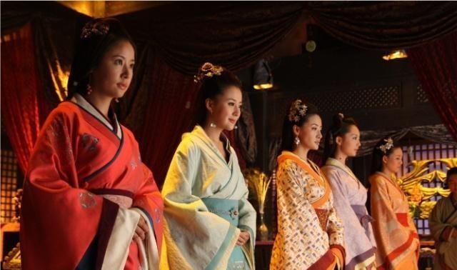 宫女在朱元璋面前放P了,会受到什么样的处罚？