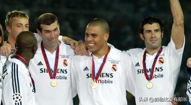 罗纳尔多为什么在巴萨只踢了一年就转回国米了呢？插图78