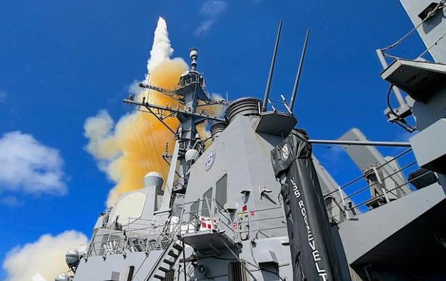 驱逐舰上面只携带几十枚导弹，战争中打光了怎么办？插图14