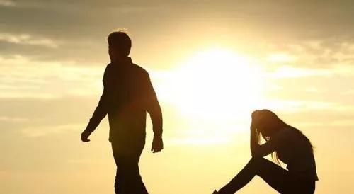 一段情，回忆起来是男的痛还是女的痛？插图5