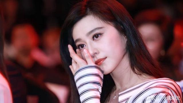 胡歌评价郑爽:封杀、追回奖项只是开始！为什么说郑爽这样的人更应加倍谴责呢