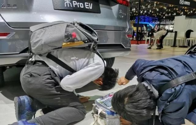目前我国新能源汽车，中国新能源汽车有可能弯道超车吗