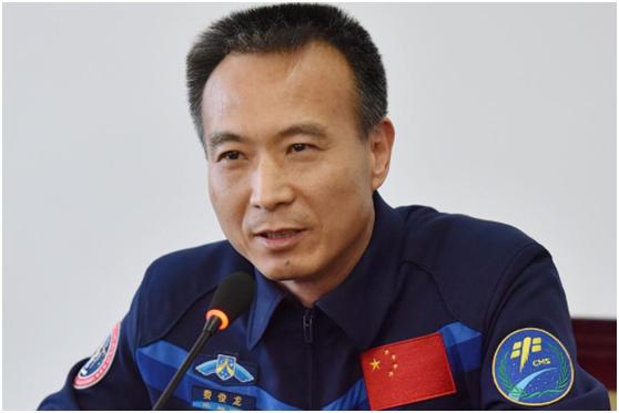 神州七号宇航员是谁:神舟六号和神舟七号的宇航员是谁？