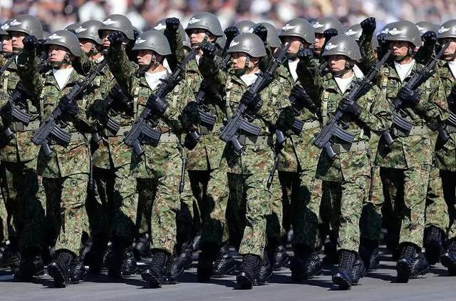 日本演习目标是针对中国？，日本将出动约10万自卫队人员举行大规模军演，释放了什么信号？