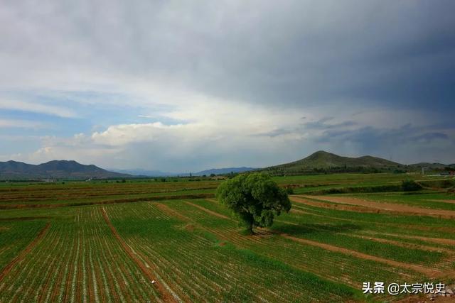 朱元璋称帝后，对自己的家乡凤阳是一种什么样的政策？插图77