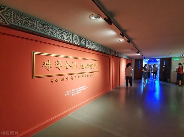 明犬顶点:主人离家，小偷翻入院内，被两条恶犬咬死，主人要负刑事责任吗？
