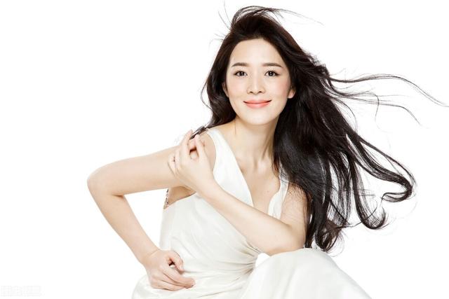 李湘离婚了吗:李湘和王岳伦离婚以后，她和女儿王诗龄的生活质量还能有保障吗？
