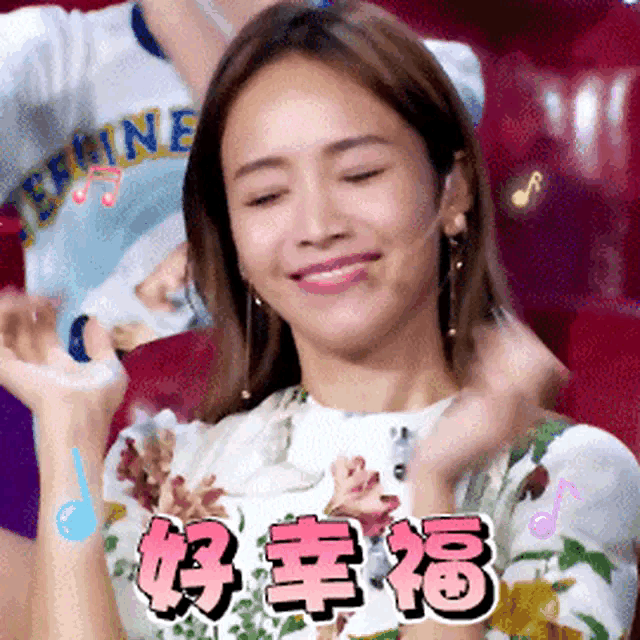 郭富城设奖拼三胎:为什么以前的家庭都能生四五个孩子，现在的年轻人却做不到？