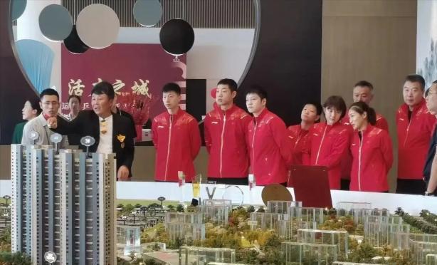 王楠老公放水泄愤:王楠老公回应，刘诗雯别墅选房的争议，真实原因为何令人气愤？