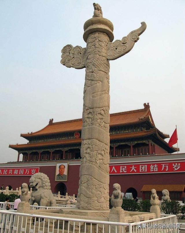 天安城门旁边的柱子为什么叫华表_华表有几个