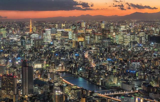 东京有1300多万人口，第二名是大阪有267万人口，为什么会有这么大的差距？插图
