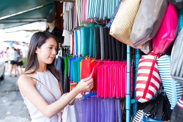 银行存入1000万，可以靠利息生活吗？插图17