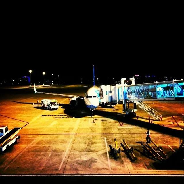 为什么有人说飞机在后半夜就不能起飞了？插图13