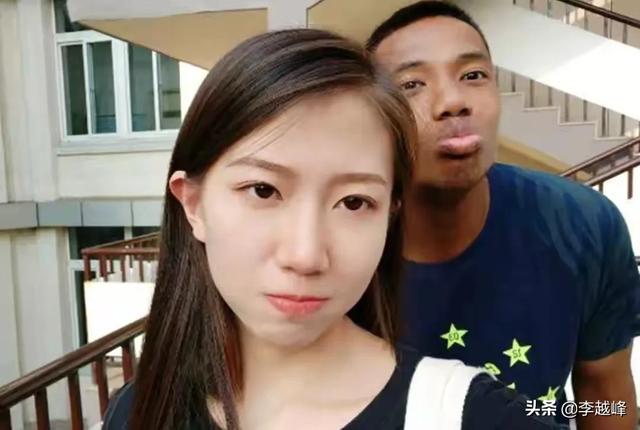 非洲原始部落少女:嫁给非洲黑人的女人，真的很幸福吗