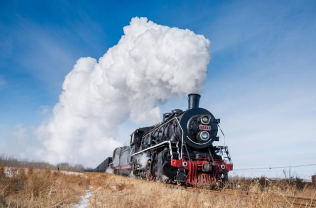 老绿皮火车烧煤,只能烧水还有其他用途吗?-惠修网