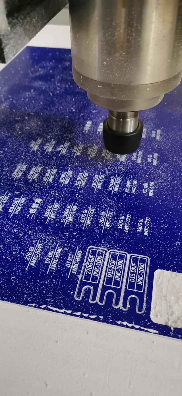 有什么第二职业可以一个月赚3-5千的吗？