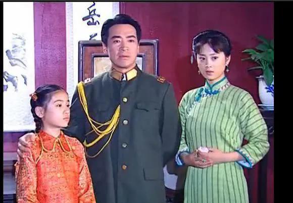 傅钰博:《情深深雨蒙蒙》傅文佩娘家殷实，为什么她落难后不投靠娘家？