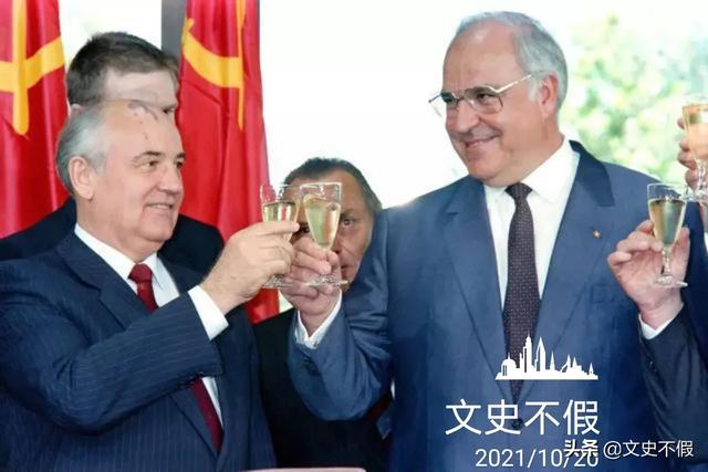 东德西德统一 苏联好处:德国曾给欧洲带来巨大灾难，为何美苏英法还允许两德统一？