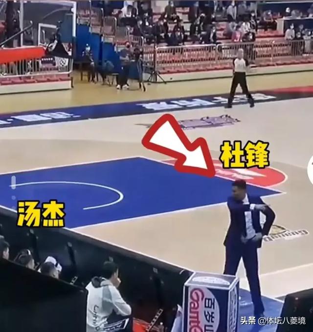 汤杰被杜锋驱逐出场,是否说明他不一定和广东签约？