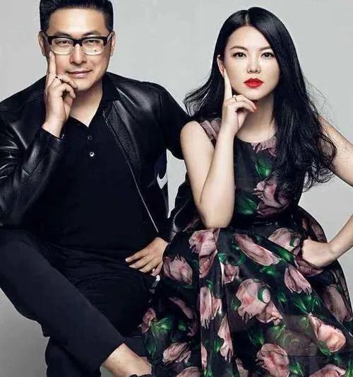李湘王岳伦离婚了吗:王岳伦和李湘离婚，到底是谁先出轨，娱乐圈怎么离婚这么容易