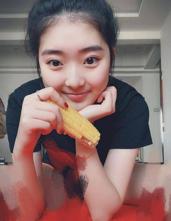 周晓兰:中国女运动员里面哪个最好看？男运动员哪个最帅？
