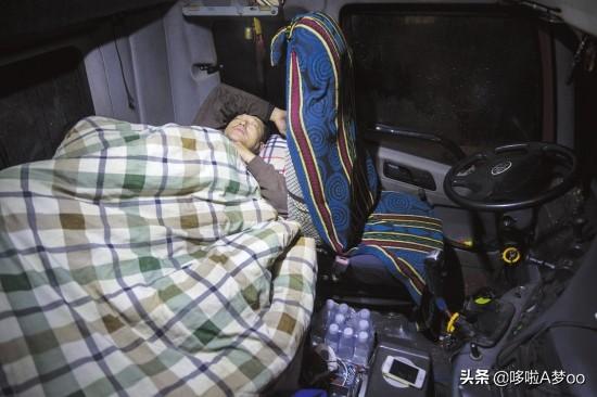 中国最可怕的无人区，如果开车在无人区遇到狼，躲在车里安全吗