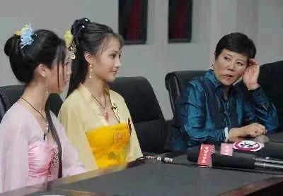 藏獒情未了电影看不了:如何评价由陈意涵主演的电影《比悲伤更悲伤的故事》？