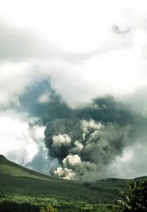 火山喷发全球变冷（火山爆发使一些地区气候变冷）