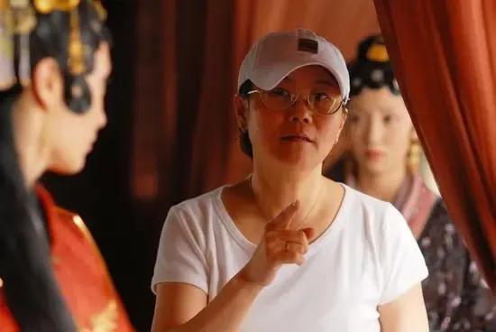 藏獒情未了电影看不了:如何评价由陈意涵主演的电影《比悲伤更悲伤的故事》？