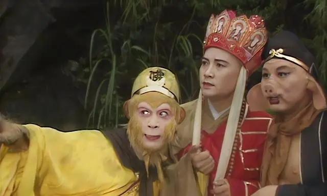 1999年被贬下凡的神仙事件，孙悟空明明可以用一根猴毛变出房子，为何师徒四人还要去化缘
