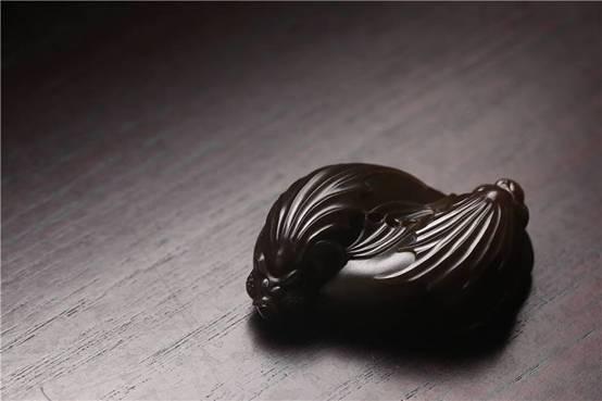 糖玉的特点和鉴定方法,和田玉中糖料有几种？如何分辨？