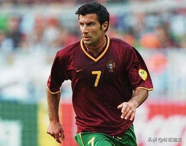 迄今为止，足球史上最难超越的十大巨星球员都有谁？插图86