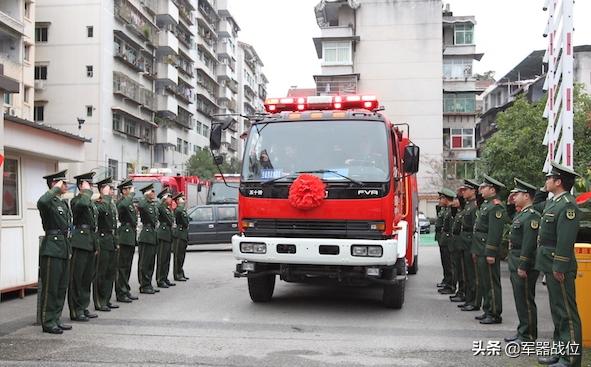 武警、特警和特种部队有什么区别？什么情况出动武警、特警和特种部队？插图31