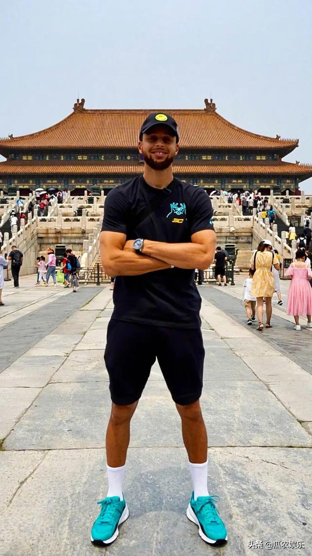 张碧晨不雅:你现实中见过哪些明星？是不是又黑又瘦又矮？