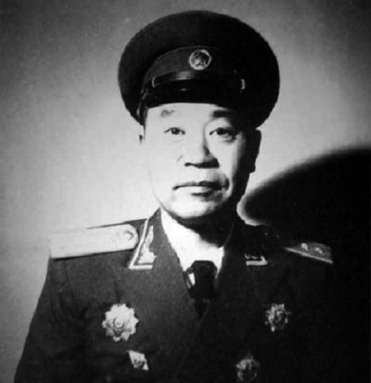 启东出了哪些名人？