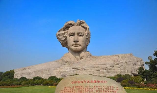 你最喜欢的秋天的唯美诗句是什么？