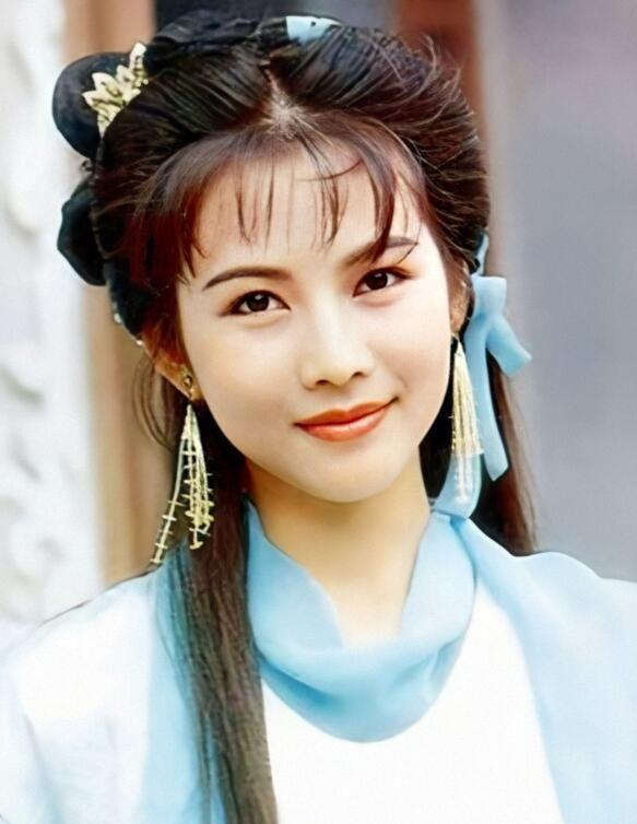 陈德容图片:张嘉倪版《一帘幽梦》跟陈德容版《一帘幽梦》哪个好看？