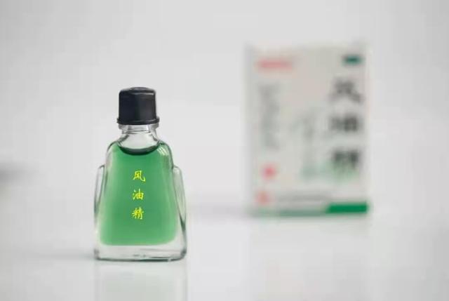 黑曼巴蛇的天敌:蛇最怕什么？在野外碰到蛇该怎么做呢？