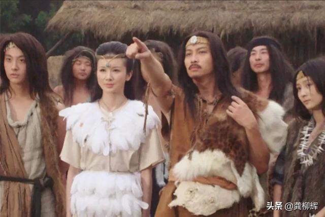 我国出土的一些伏羲女娲图中，两人的手中各拿着曲尺和圆规，这有什么寓意？插图8