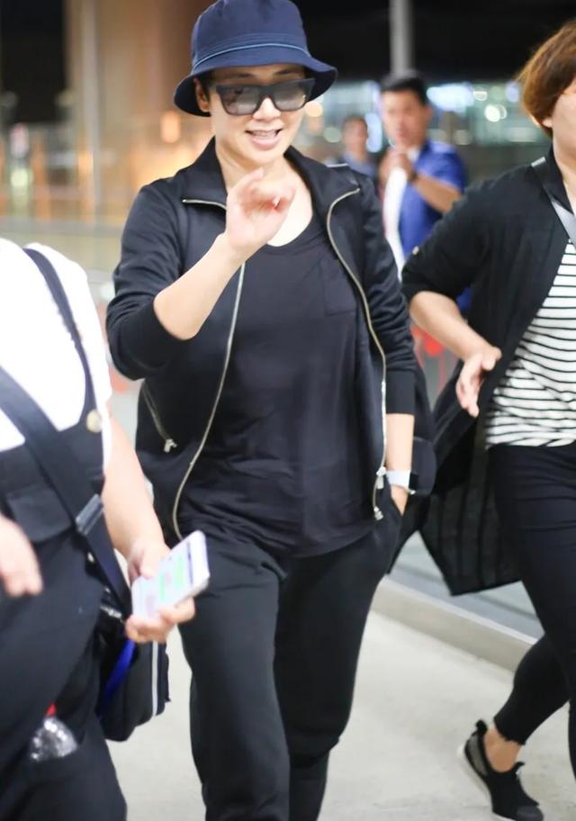 陈凯歌老婆:你认为国内导演，谁的恋爱史最丰富多彩？