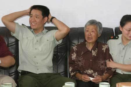 火星船票怎么申请:航天员出差回来了，我比较好奇他们的出差补助怎么算？