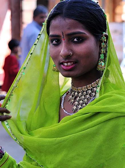 印度低种姓女孩图片图片
