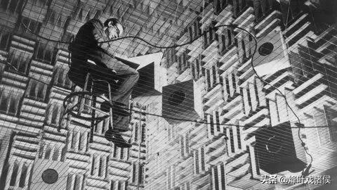 为什么有人说很少有人能在绝对静音无声的密室里撑过1小时？插图27